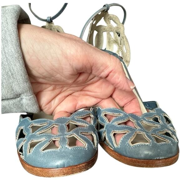 Marc Jacobs Blue Leather D'Orsay Heels with Silver Cutout Ankle Strap Size‎ 39.5 - Picture 9 of 9